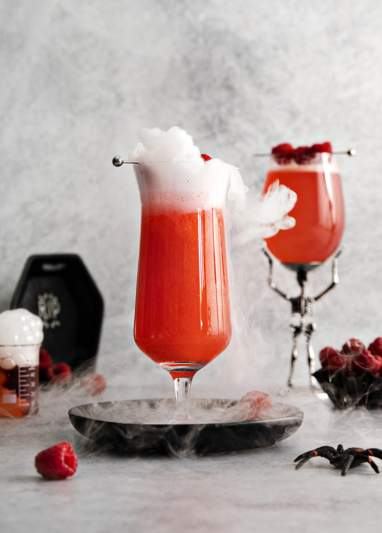 halloween cocktail with dry ice