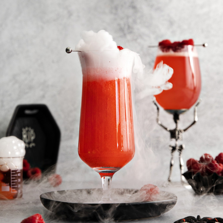 halloween cocktail with dry ice