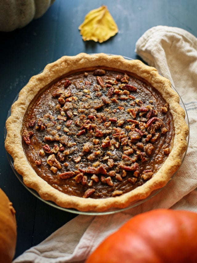 cropped-The-Best-Pumpkin-Pie-with-Pecan-Topping.jpg