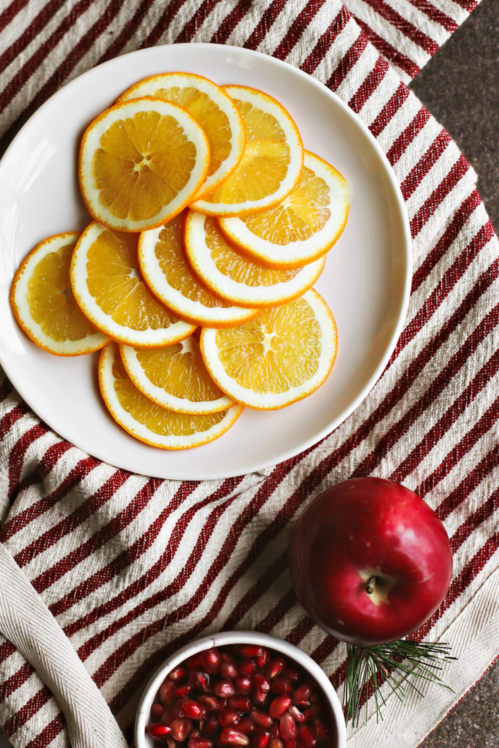 photo of garnishes for spiced apple cider