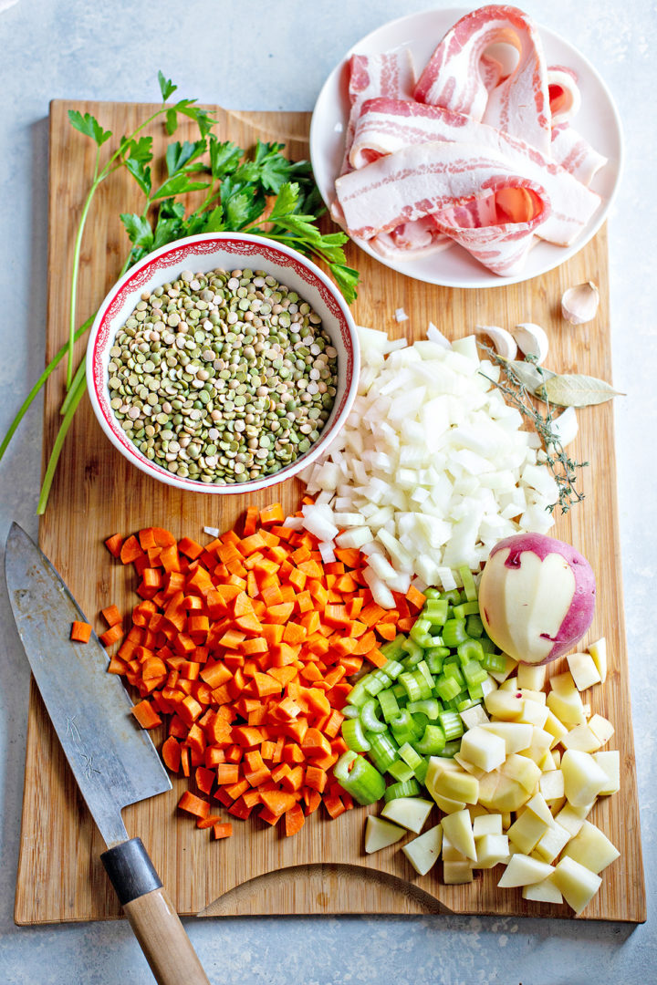 photo of ingredients in this split pea soup recipe