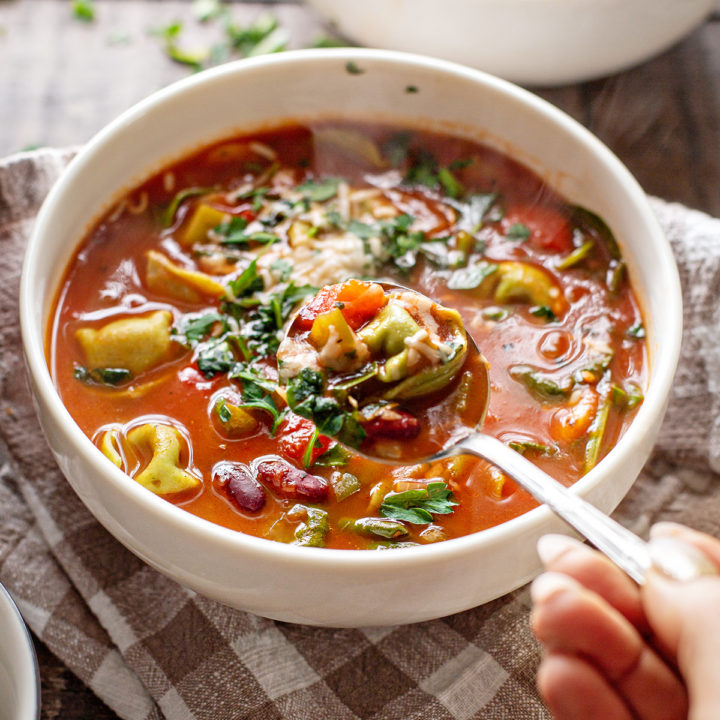 Spinach and Tortellini Soup