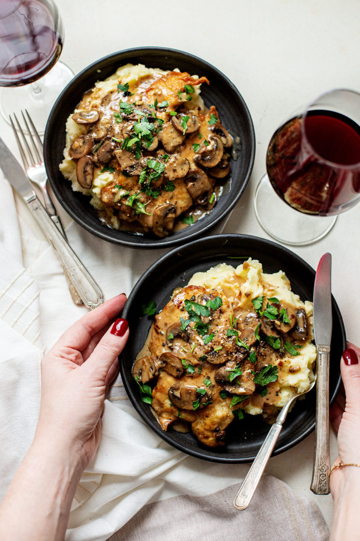 photo showing an example of what to serve with chicken marsala - a plate of chicken marsala with mashed potatoes