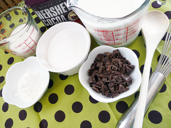 photo of ingredients needed to make this recipe for chocolate gelato
