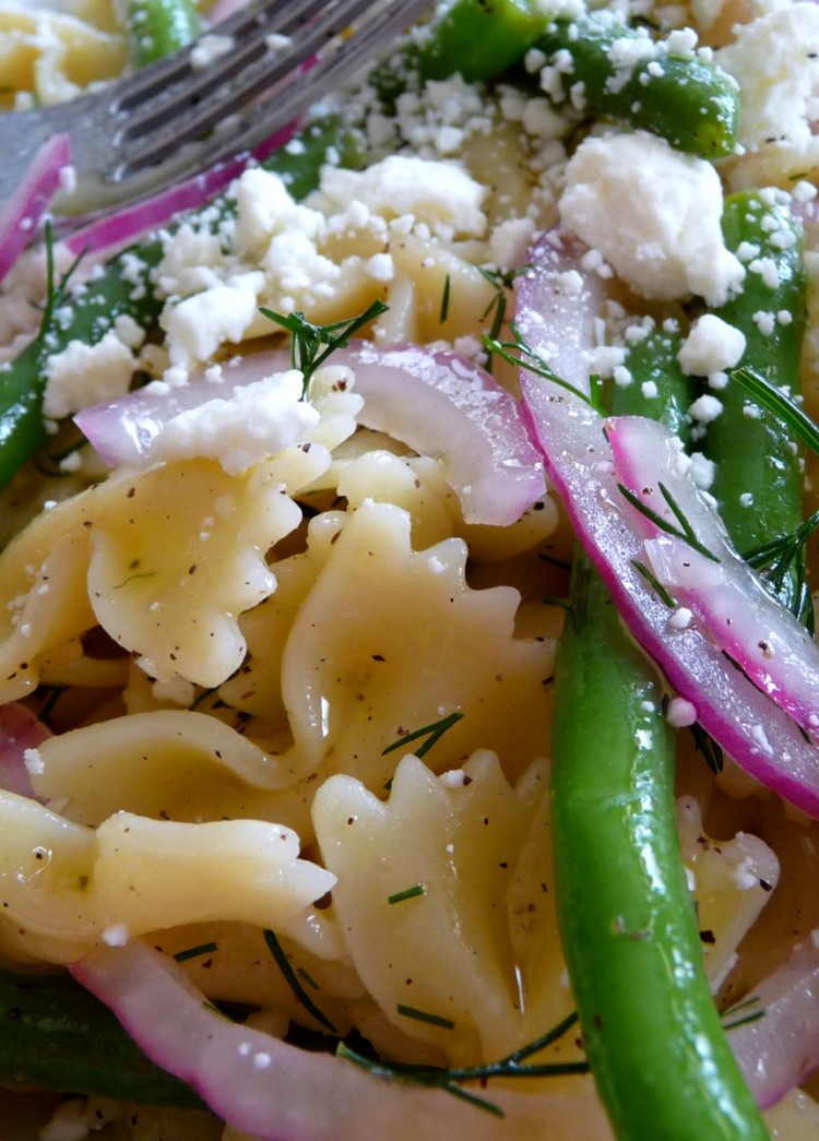 photo of green bean pasta