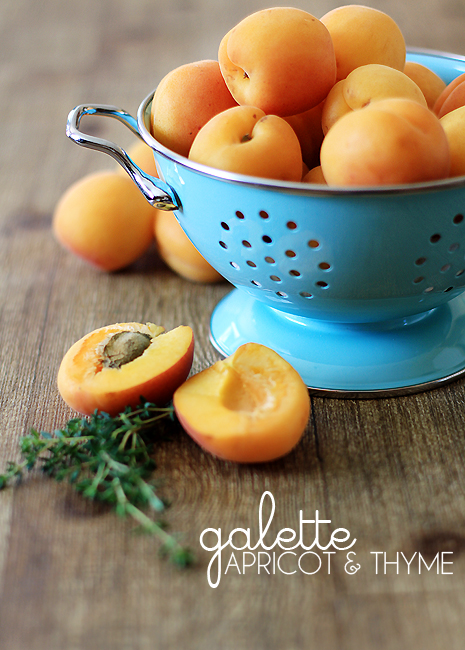 photo of apricots to use in this apricot galette recipe