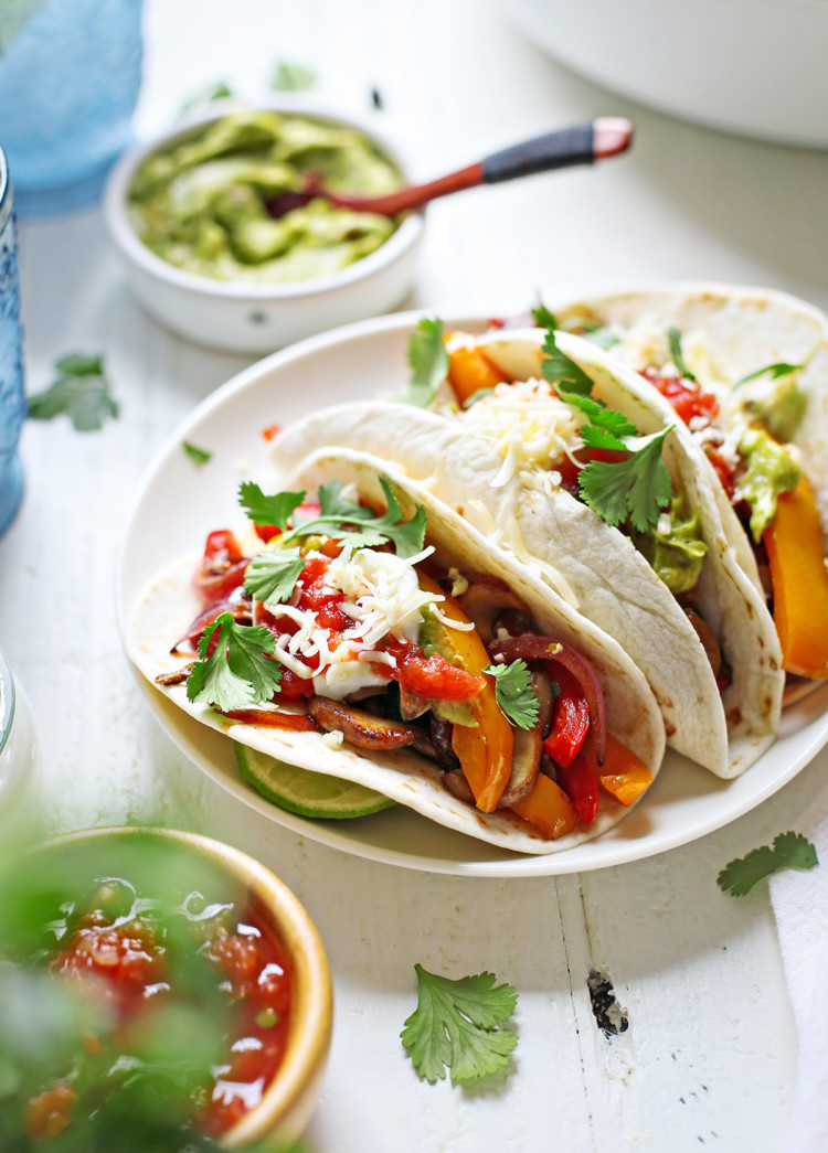 plate of vegetarian fajitas