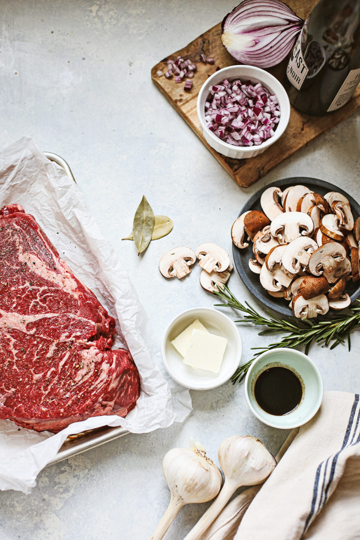 ingredients needed to make the best instant pot chuck roast