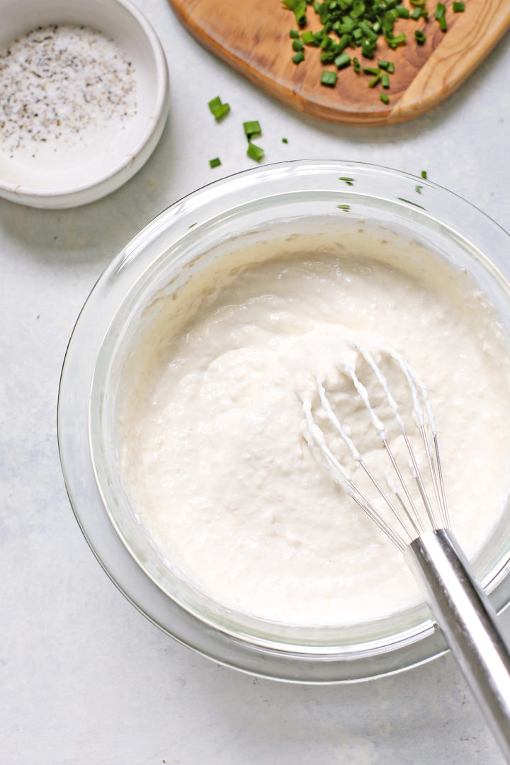 bowl of prime rib horseradish sauce