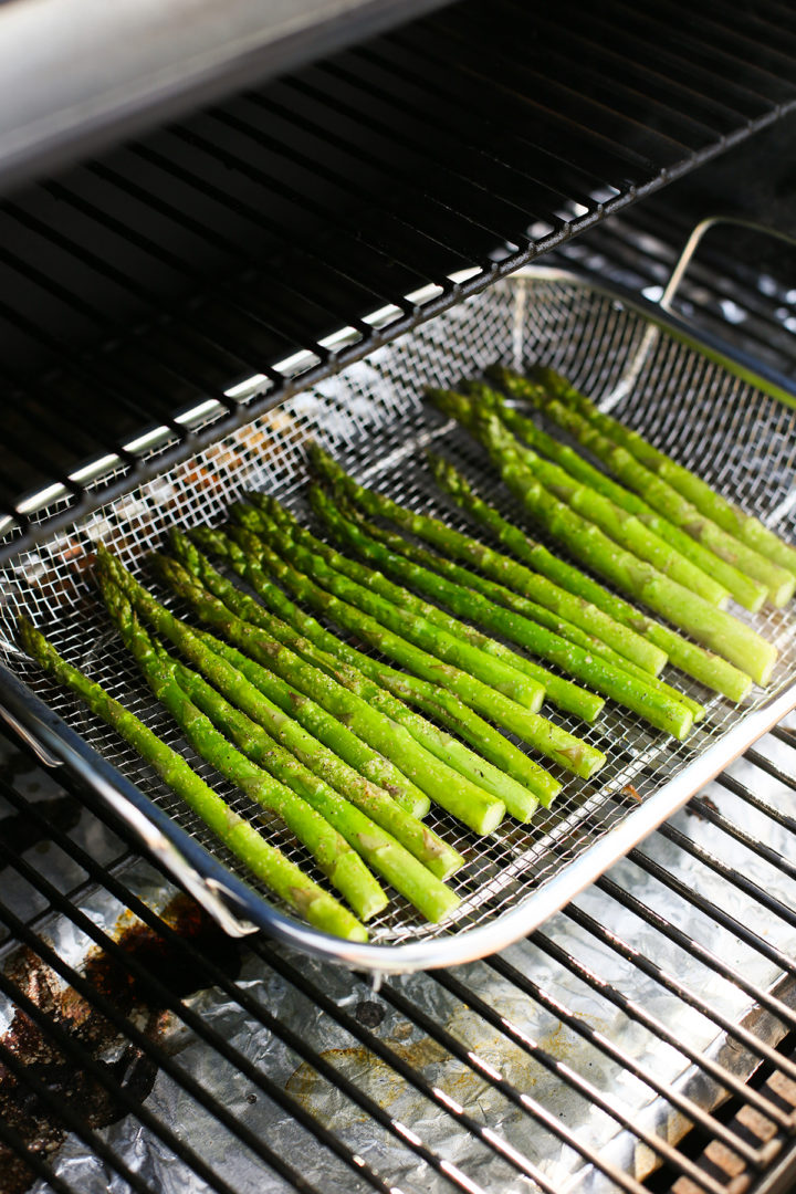 photo of cooking asparagus on Traeger
