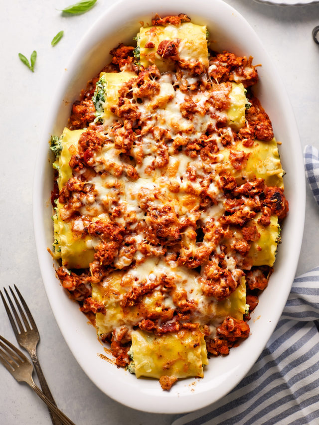 Italian Sausage Lasagna Rolls